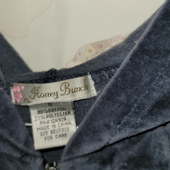 Honey Bunch velvet zip-up hoodie w/ adjusting Drawstring waistline - Picture 5 of 6